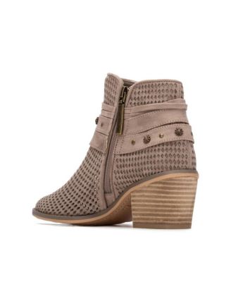 Women's Refresh Collection Suede Ankle Booties