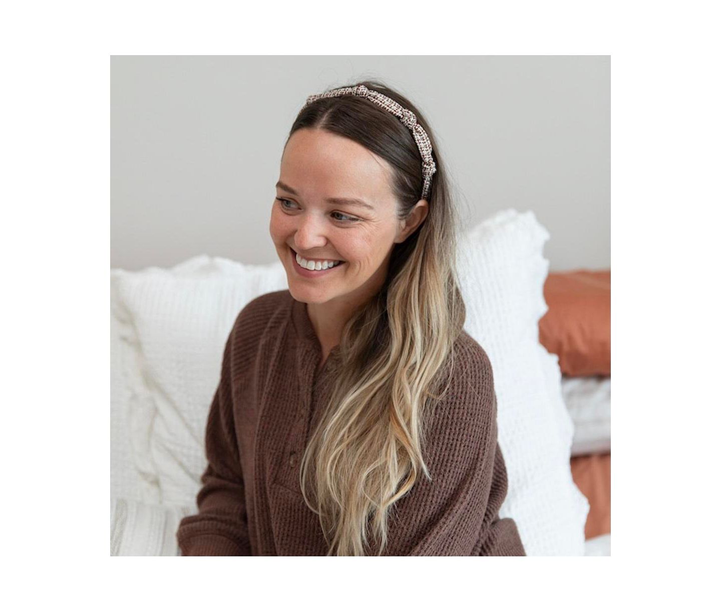 Женские аксессуары для волос Headbands of Hope Knotted Tweed Headband - Espresso Maroon — фото 3