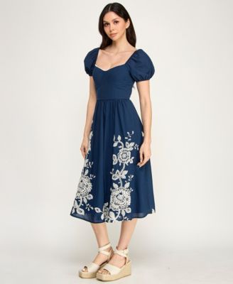 Juniors' Embroidered Sweetheart Neck Midi Dress