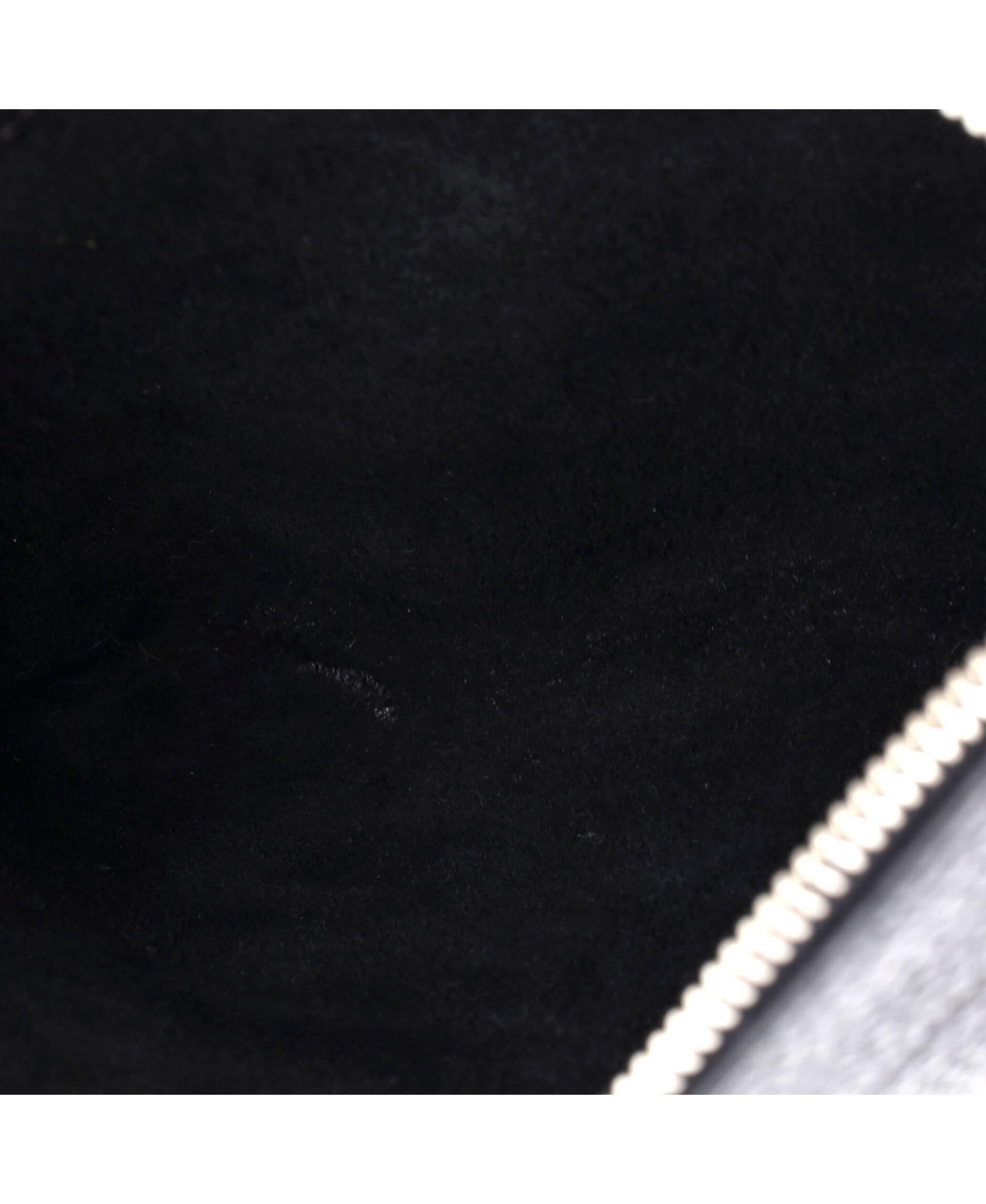 Pre-Owned Hermes Medium Bazar Pouch Togo