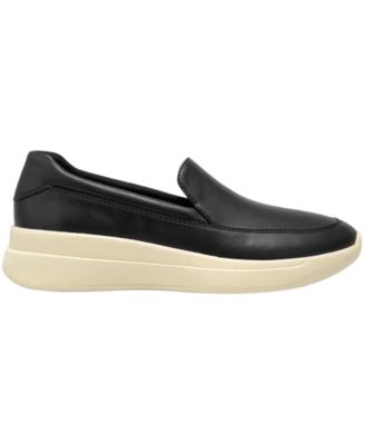 Women's Finn Slip-On Mule Flats