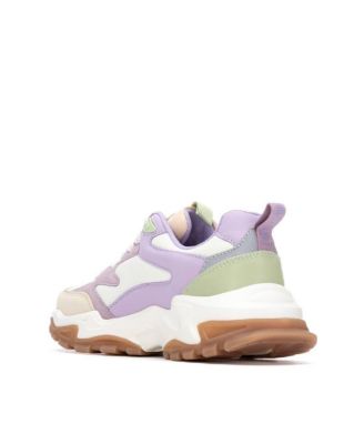 Women's Refresh Collection Casual Lace-Up Sneakers