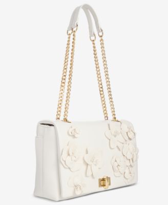 Soft Ajae 3D Flower Shoulder