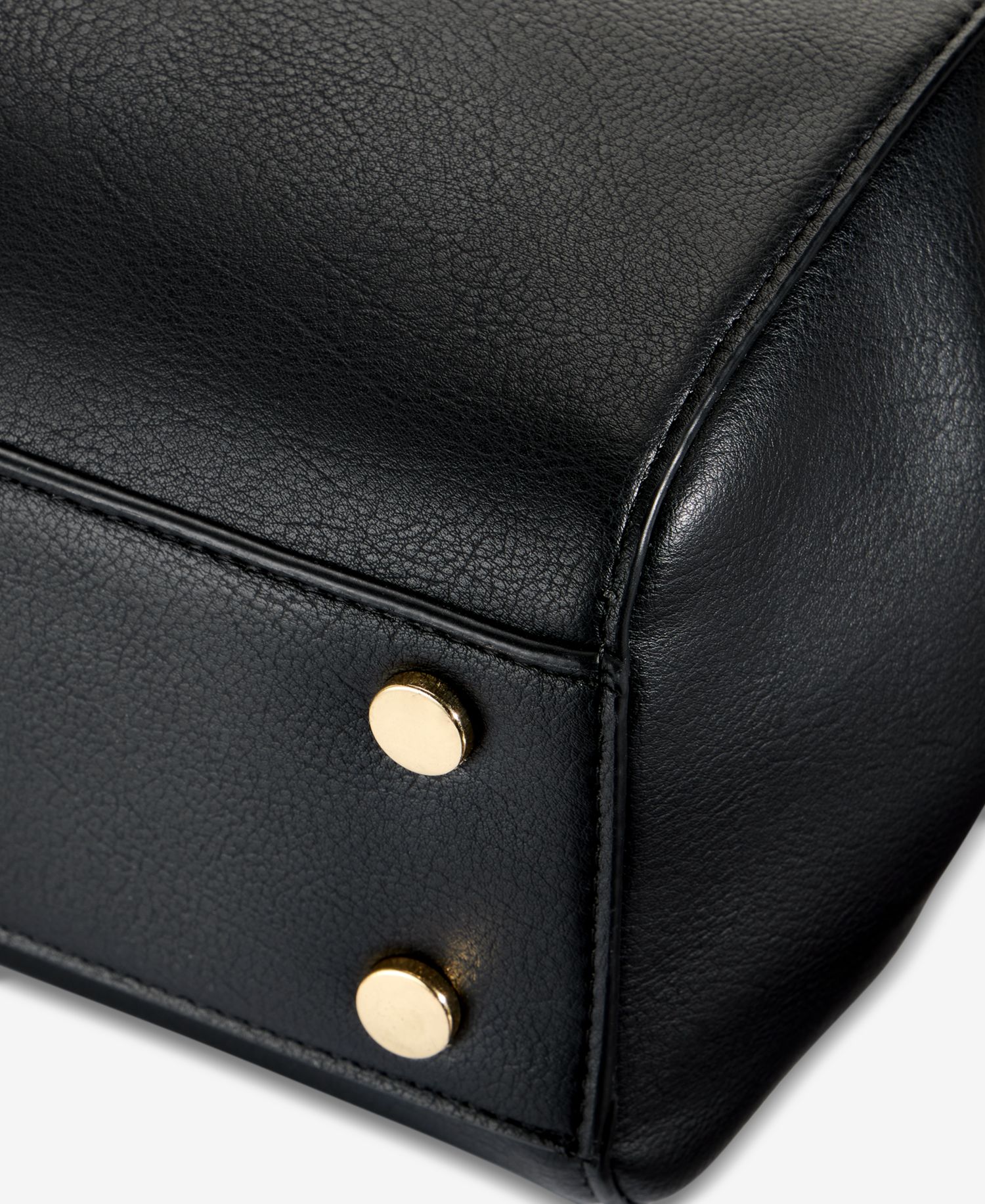 Harperr Solid Shoulder