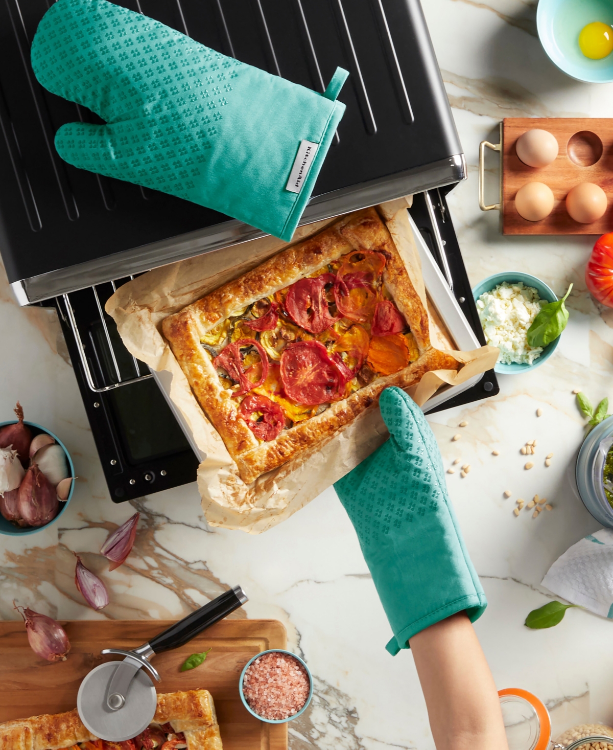 KitchenAid Asteroid Oven Mitts, 7"x 12.5", Set of 2