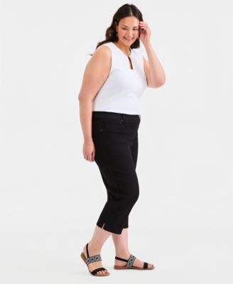 Plus Size High-Rise Shaping Capri Pants