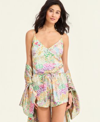 Flower Show Women's Flower Field Print Pajamas Set