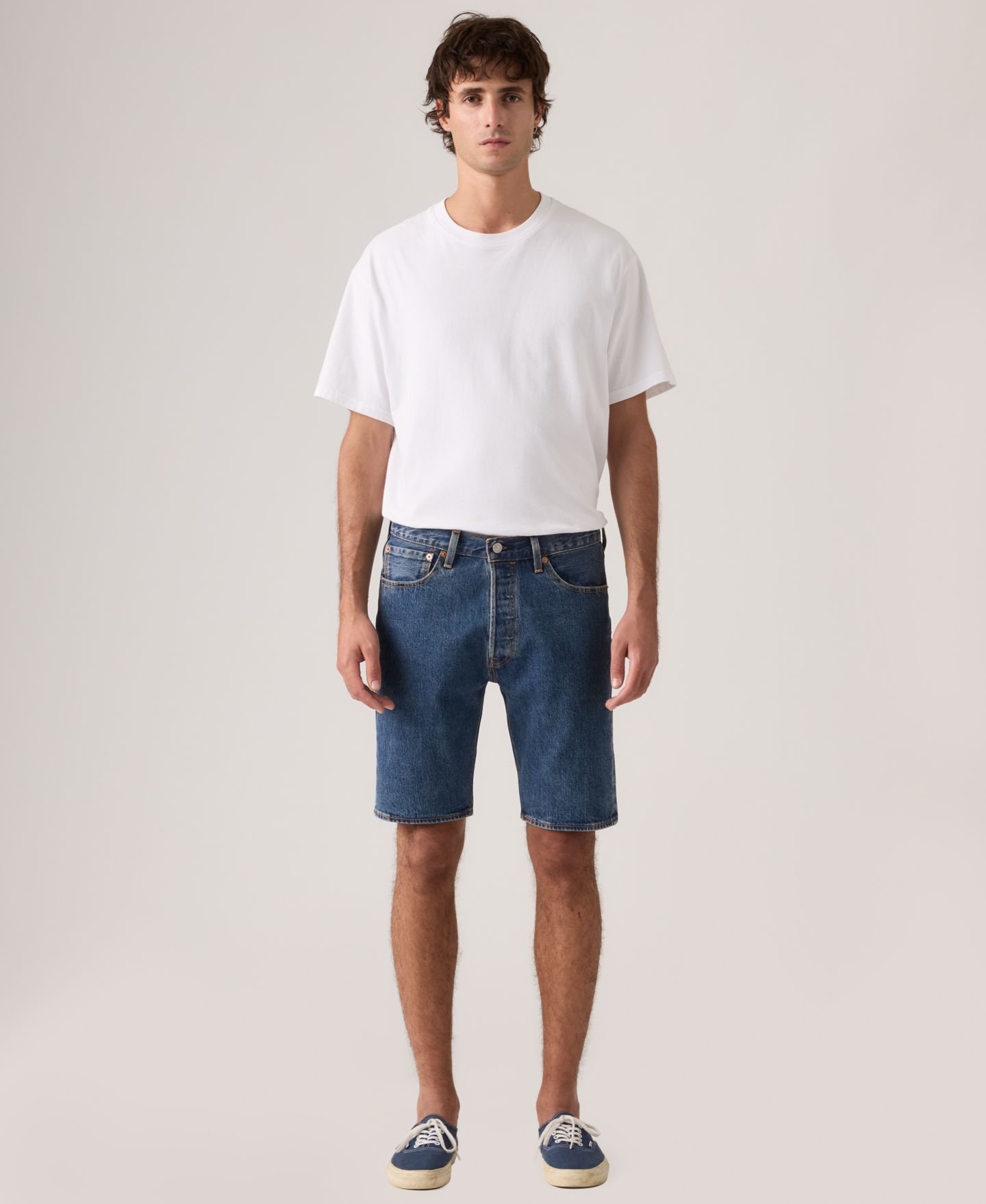 Мужские шорты Levi's 501™ Original Hemmed Stretch 9" Jean, цвет: Индиго — фото 2