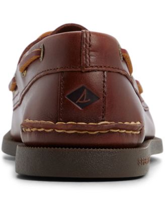 Men's Iconic Silhouette Lace-Up Boat Shoes