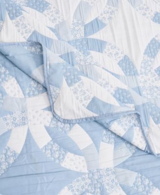 Wedding Ring Reversible Jacquard Woven Throw, 50" x 60"