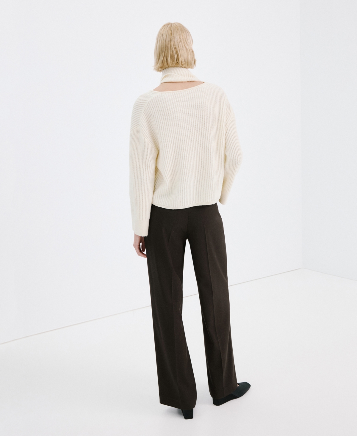 Mango Women's Wide-Leg Mid-Rise Pleated Pants