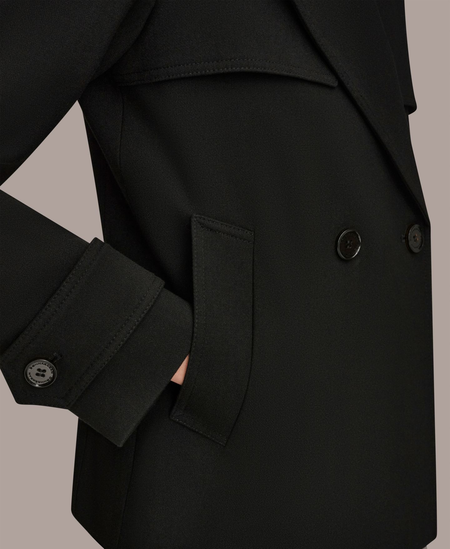 Женское пальто Donna Karan New York Short Crepe Notch Collar Trench, цвет: Чёрный — фото 10