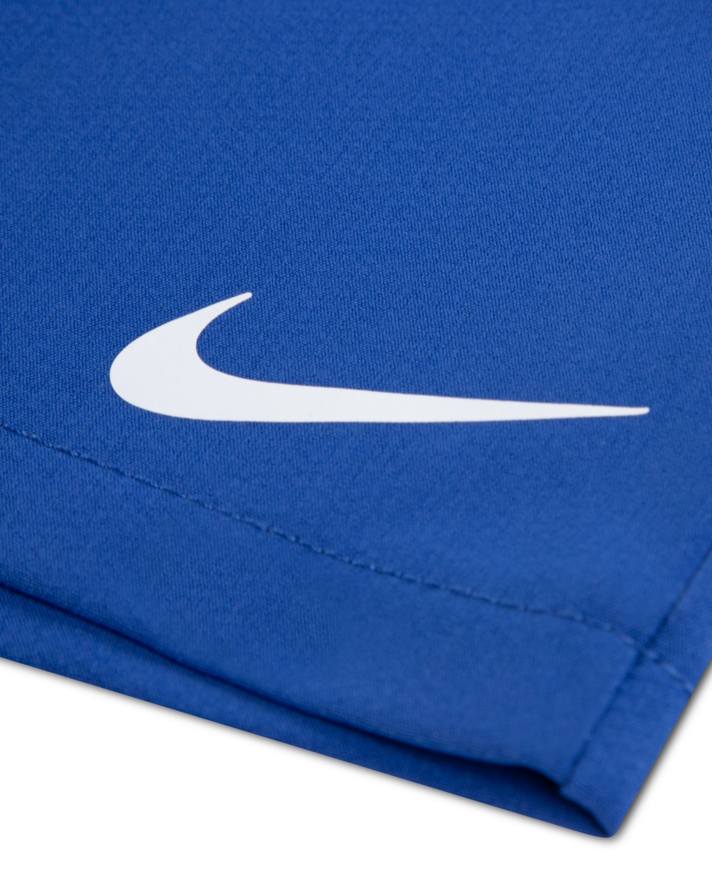 Комплект для мальчика Nike: поло с коротким рукавом и тканые шорты, 2 предмета, цвет: Королевский синий / Белый — фото 4