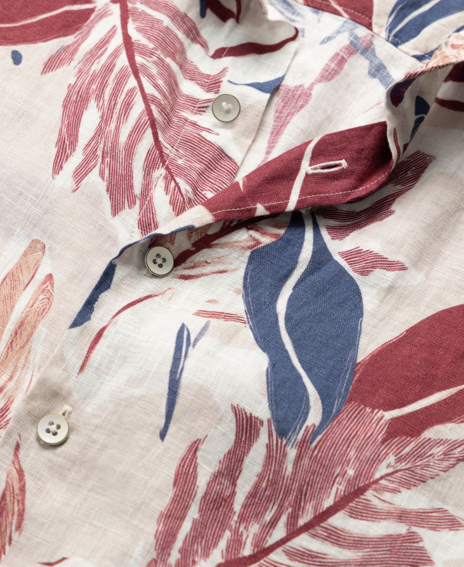Men's Slim Fit Saltwater Linen Shirt