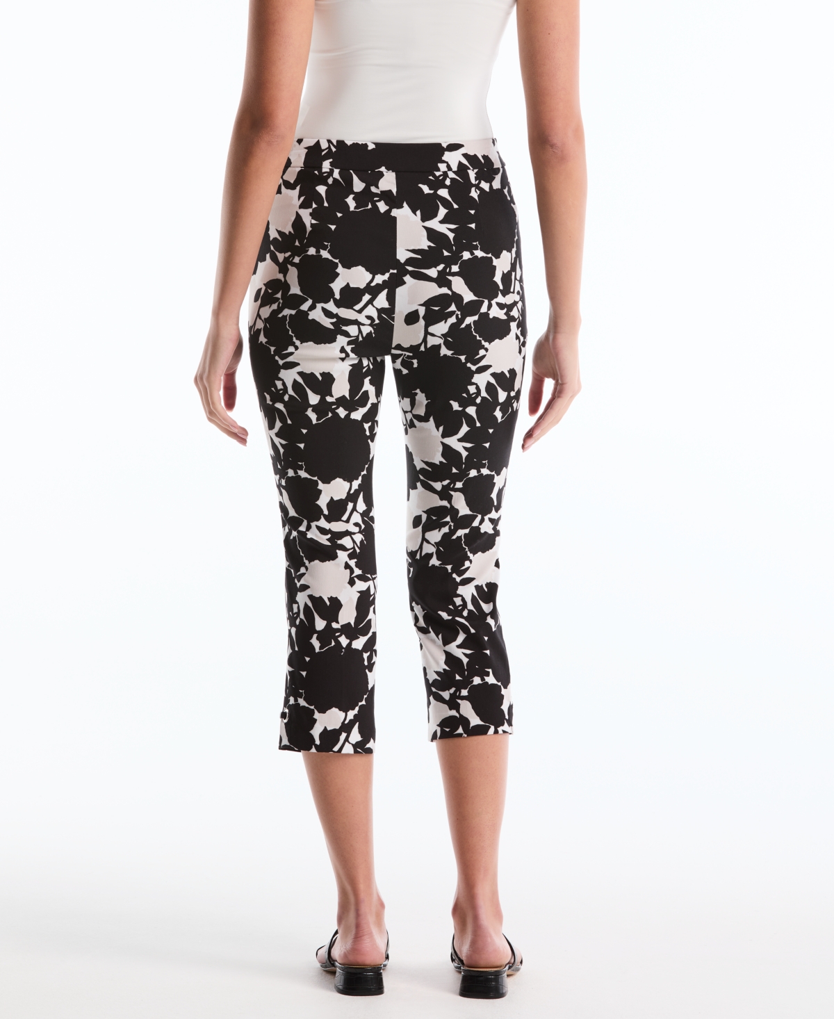 Rafaella Petite Floral Print Capri Pants with Riveted Vent