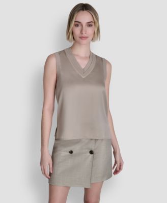 Women's Mixed Media V-Neck Sleeveless Sweater