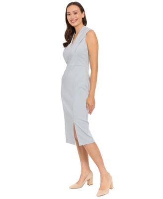 Women's V-Neck Pleated Dress