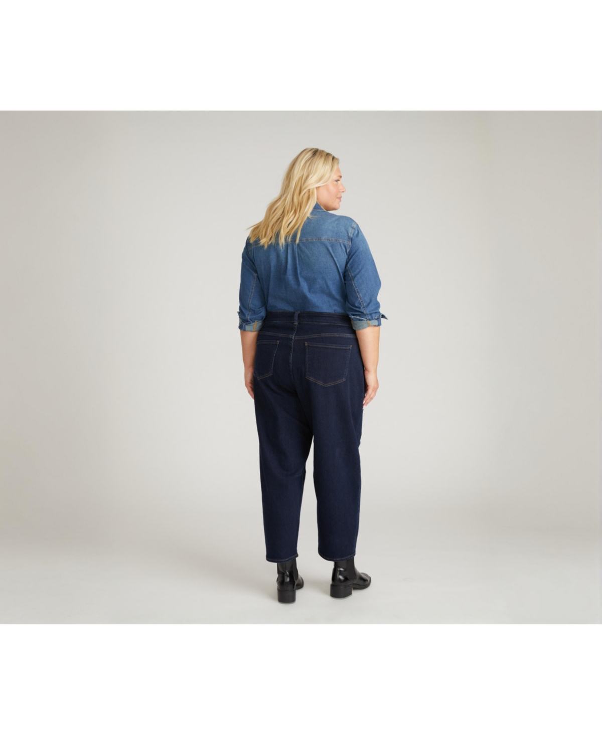 Universal Standard Women's Cropped Barrel Leg Jeans