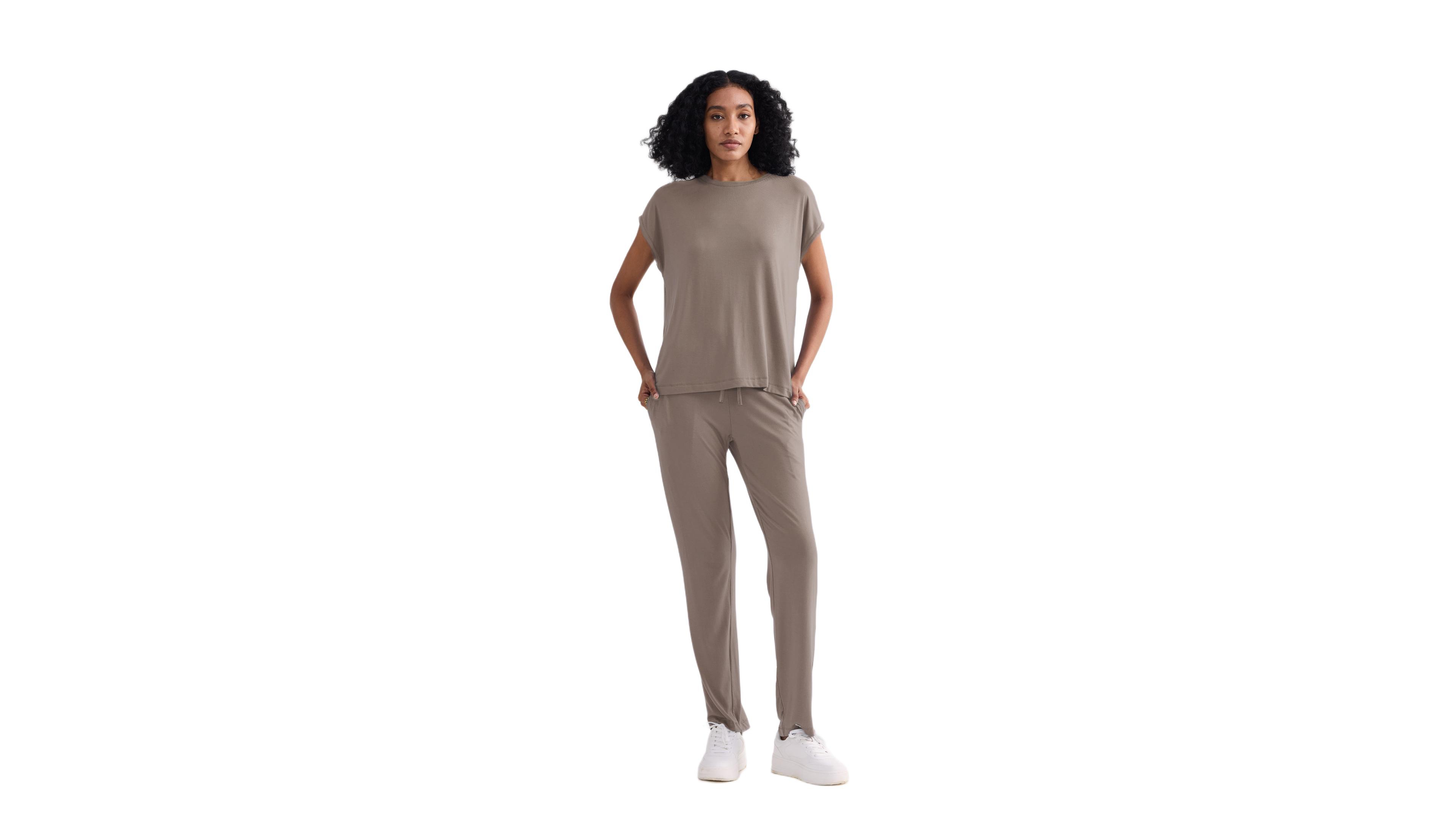 Reistor Women's Relaxed Tee Set Earth
