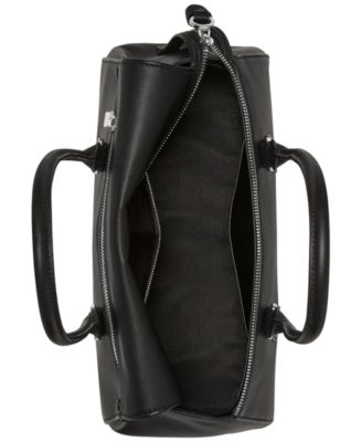 Bond  Medium Smooth Leather Shoulder Bag