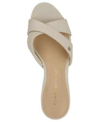 Women's Lanis Criss-Cross Kitten Heel Sandals