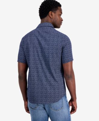 Men's Short-Sleeve Perfect Leaf Button-Up Shirt