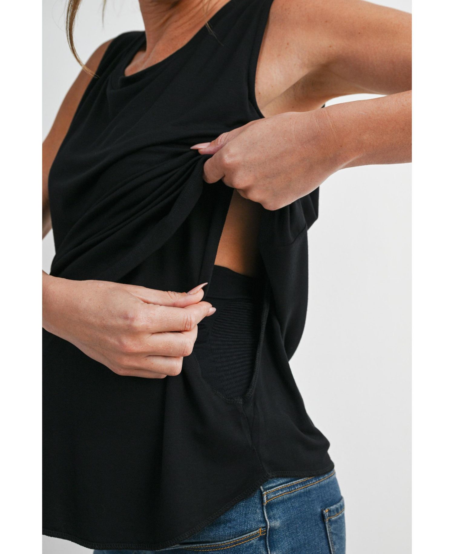 Maternity Nursing Scoop-Neck Sleeveless Tank Top
