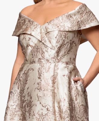 Plus Size Off-The-Shoulder Metallic Jacquard Ball Gown