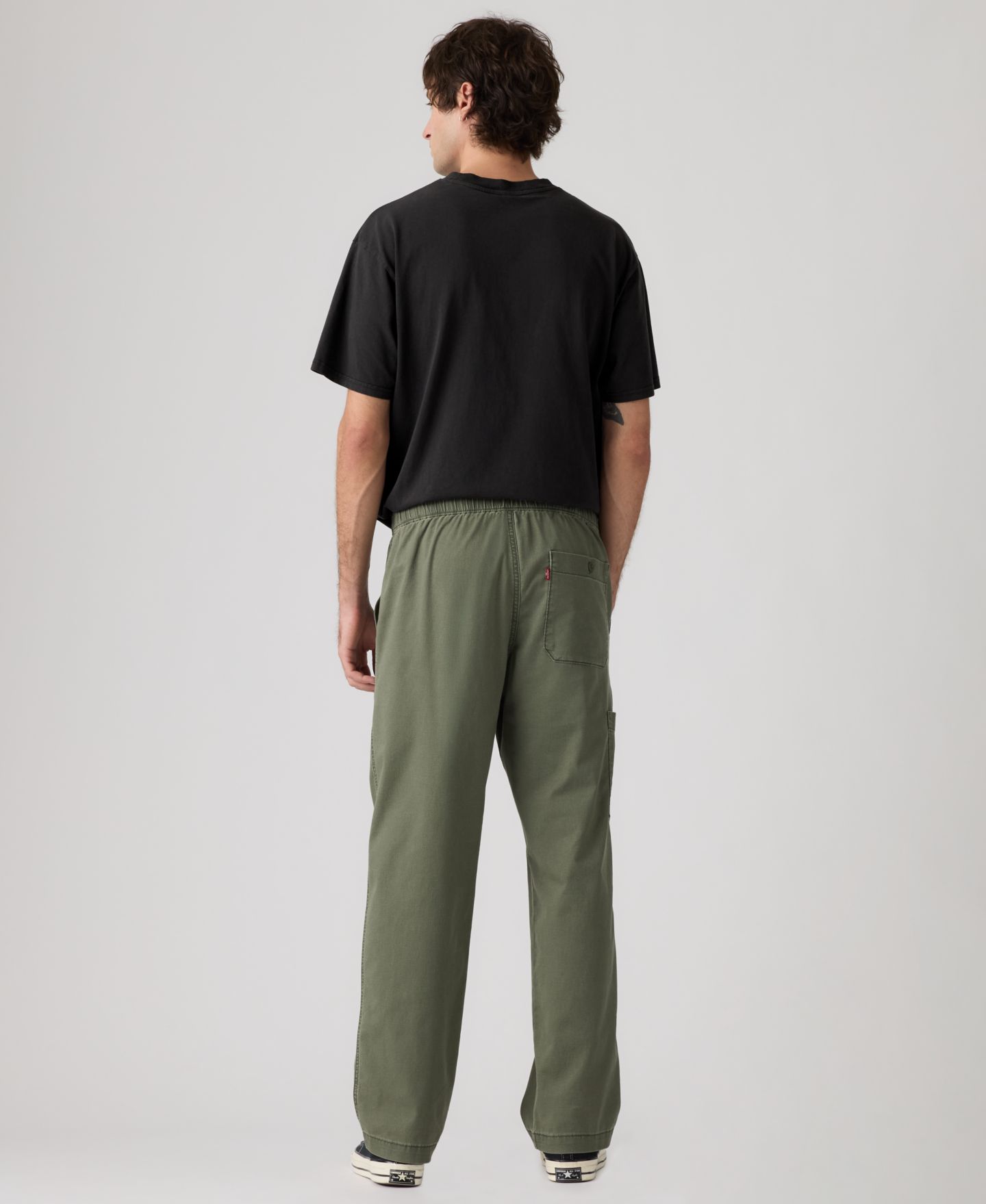 Мужские брюки Levi's Regular-Fit Linen Surplus, цвет: Kambaba — фото 4