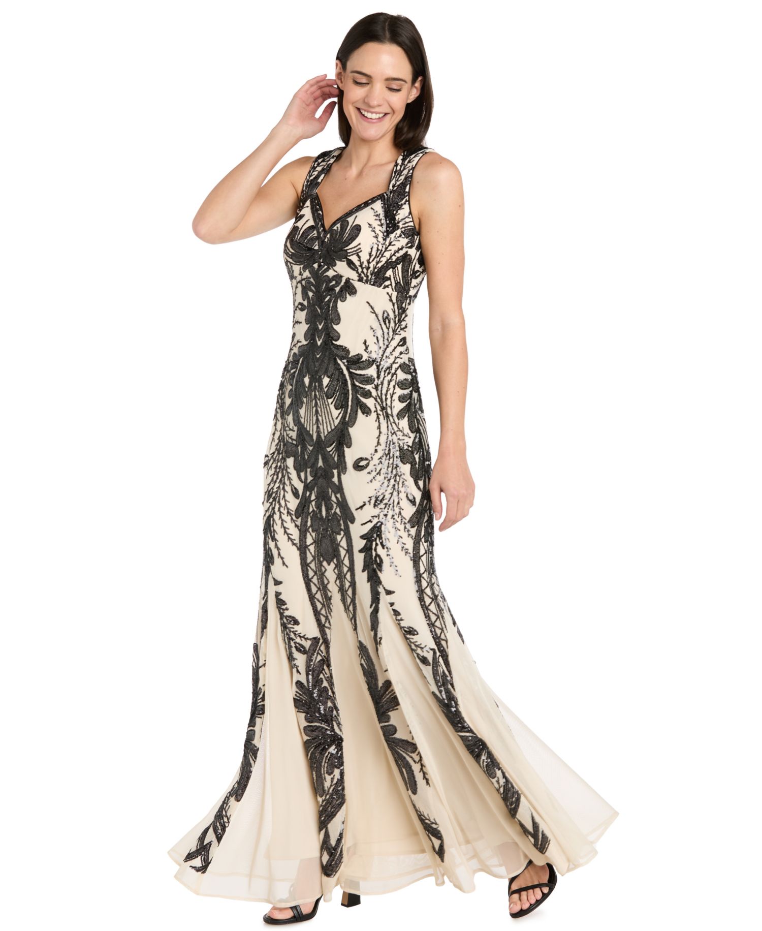Women's Night At The Opera Embroidered-Sequin Sweetheart Gown