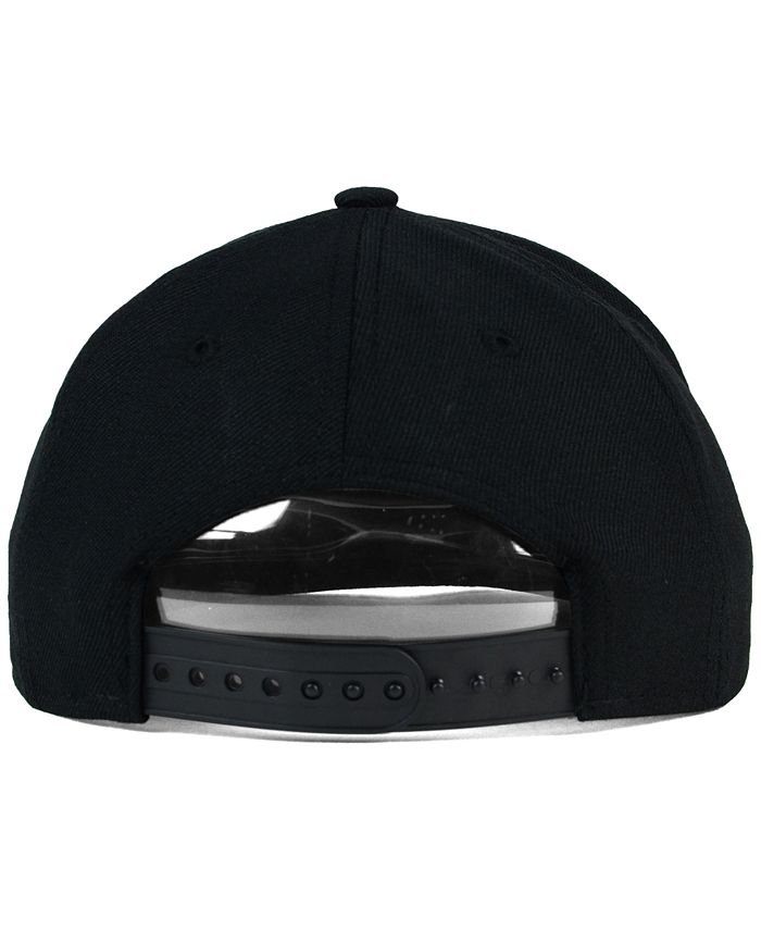  New Era New York Yankees Black On Black Snapback Cap 9fifty  Limited Edition : Sports & Outdoors