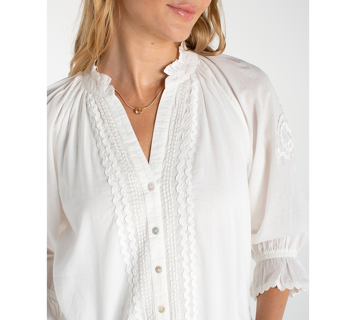 Liverpool Los Angeles Women's Button-Front V-Neck Woven Blouse