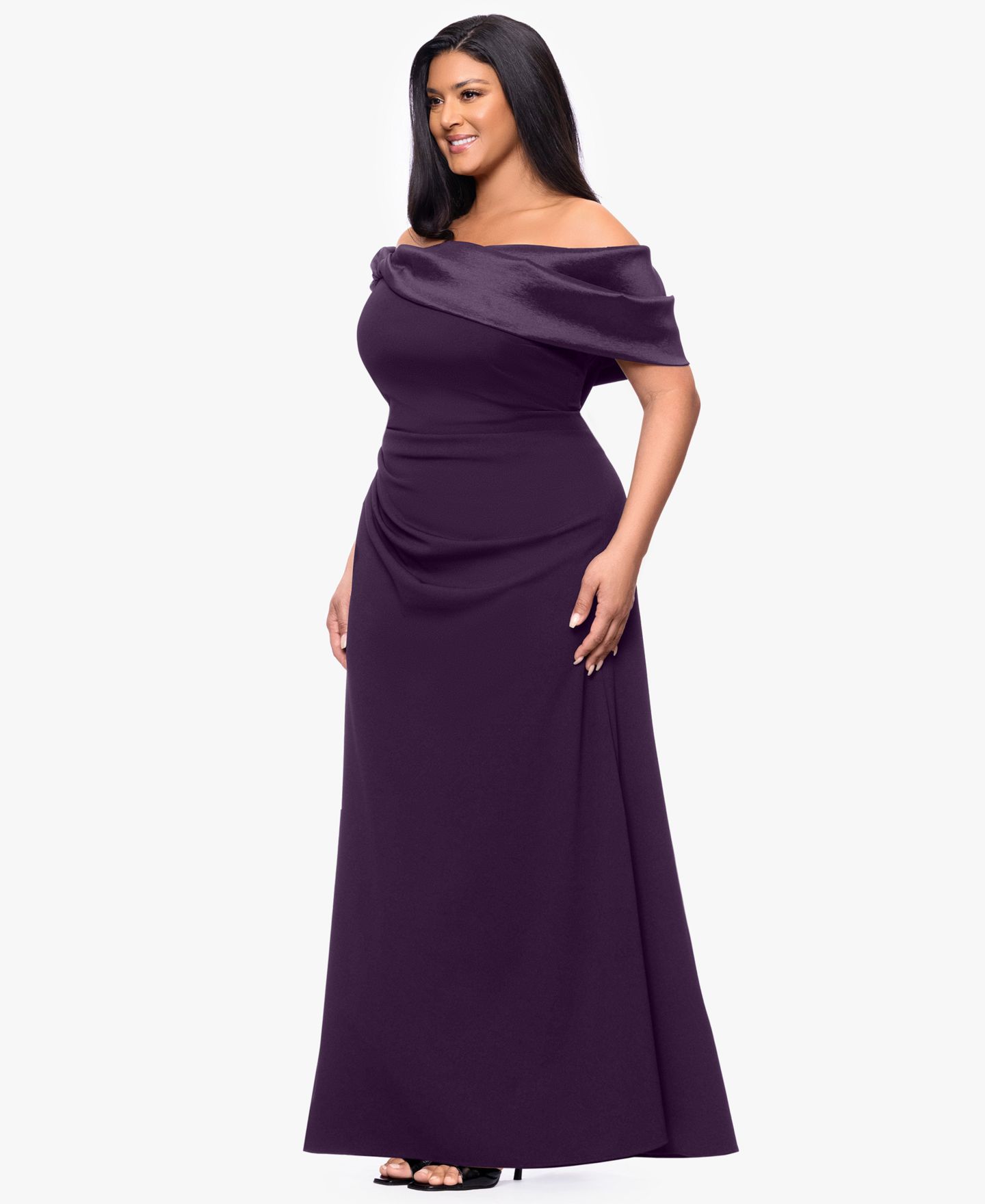 Женские платья Betsy & Adam Plus Size Ruched Off-the-Shoulder Ball Gown, цвет: Шелковичный — фото 2
