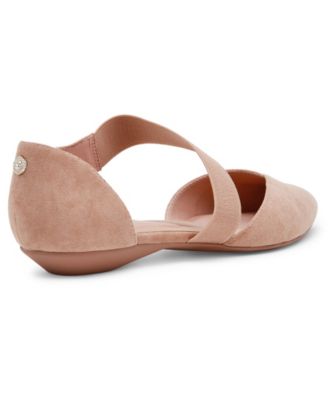 Women's Oksanna Asymmetrical Pointed Toe Flats