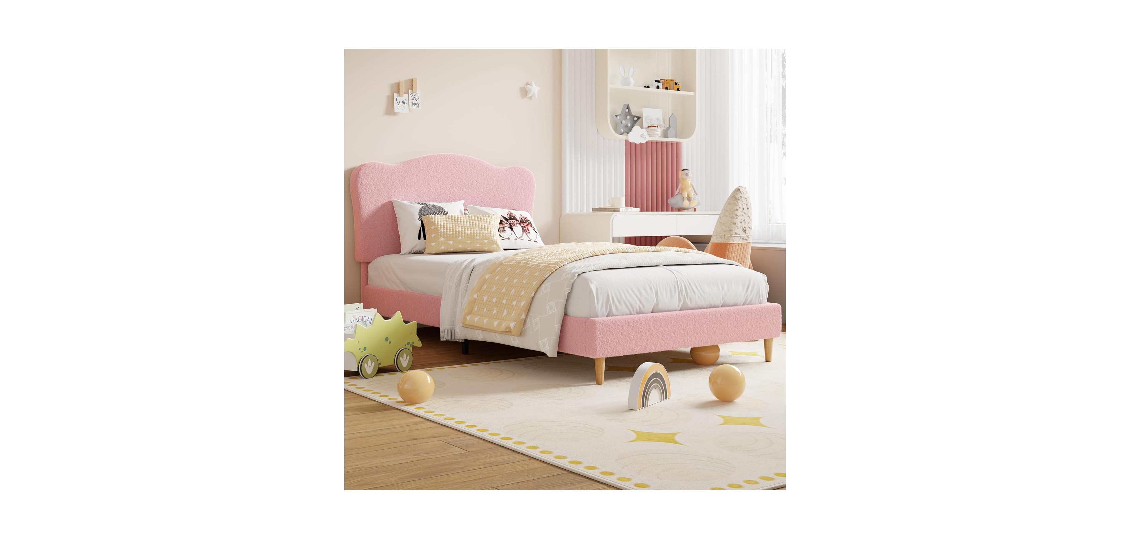 gaomon Upholstered Full Size Bed Frame for Kids with Scallop Headboard, Cute Velvet Full Bed for Girls, Boys, Sturdy Platform Bed, Wooden Slats.