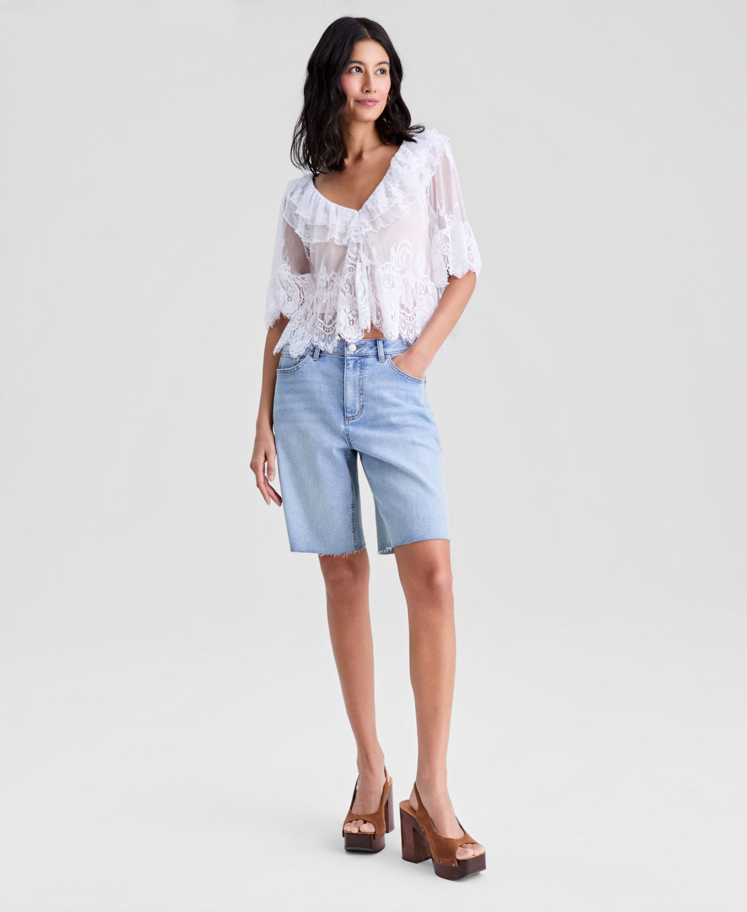 Women's Lace Short-Sleeve V-Neck Ruffle Woven Top