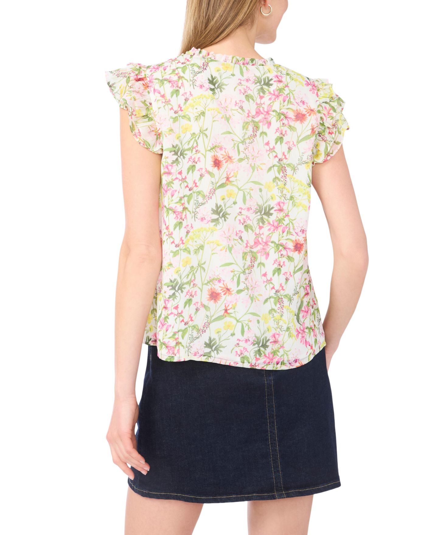 Женская блузка Vince Camuto Floral Split Neck Flutter-Sleeve, цвет: Малиновый сорбет — фото 4