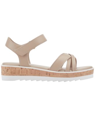 Women's Gyllie Flat Platform Sandals