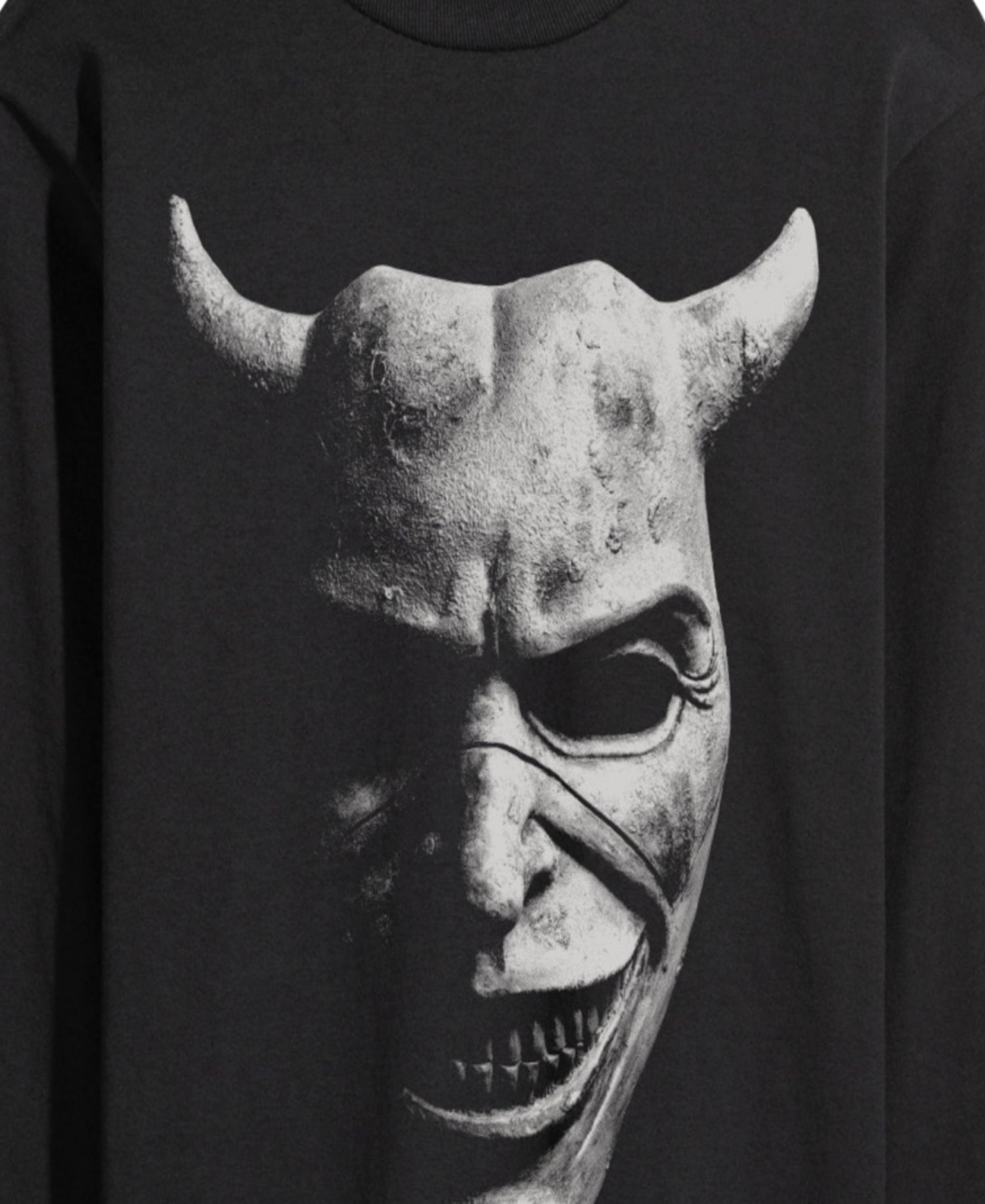Men's Long-Sleeve Graphic T-Shirt