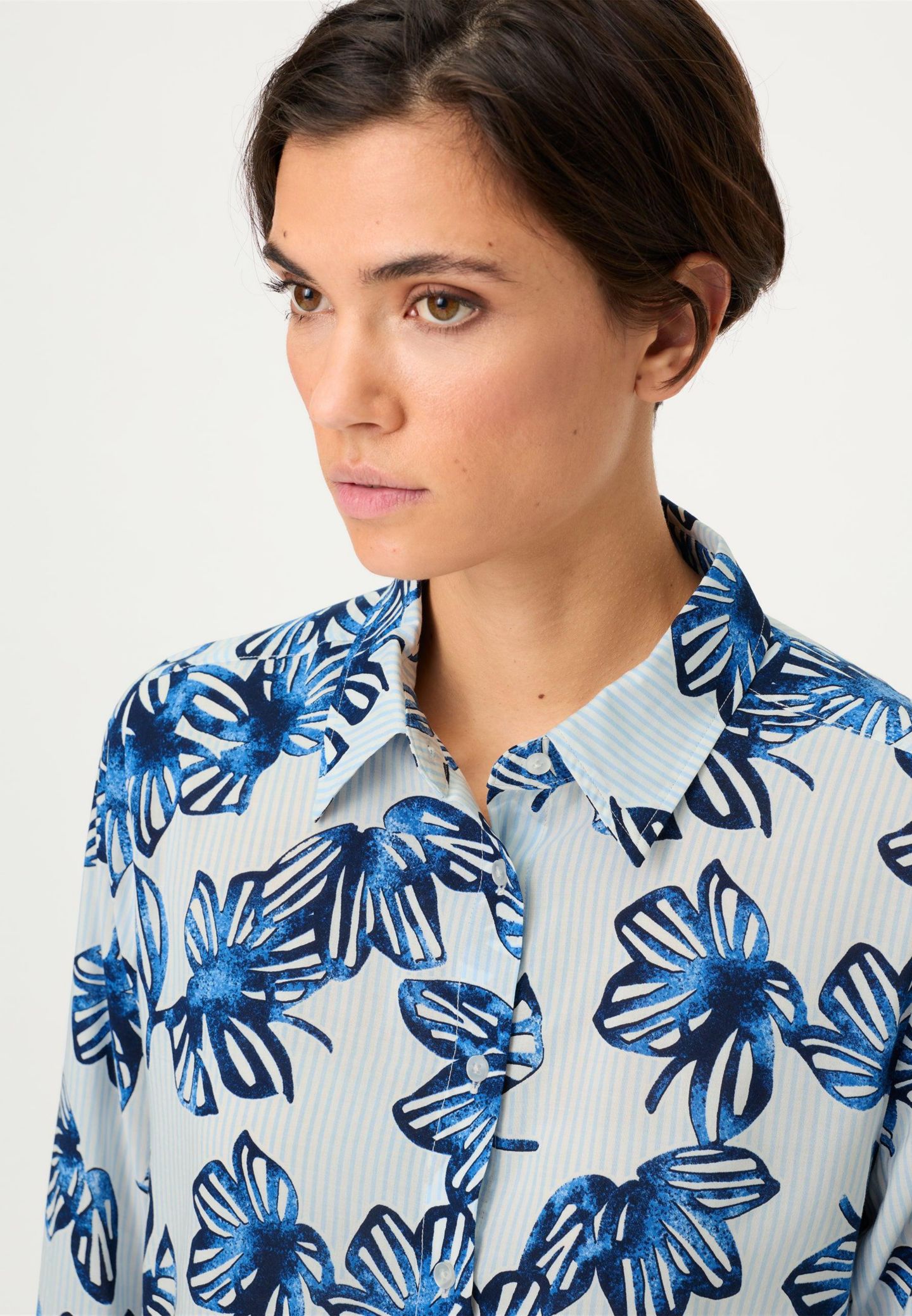 Женская рубашка Olsen Floral Stripe, цвет: Чернильный синий — фото 4