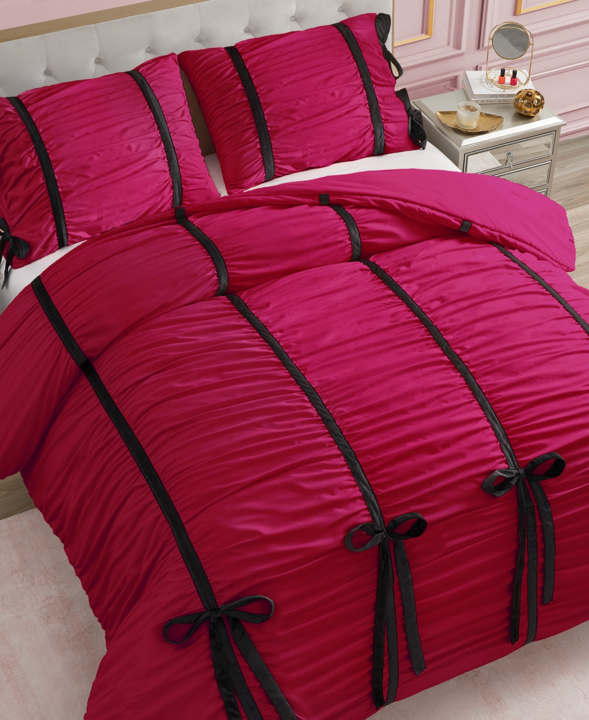 Juicy Couture Amelie Velvet Bows Ruched 3-Pc. Comforter Set