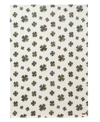 Clovers Plush Throw, 50" x 70"