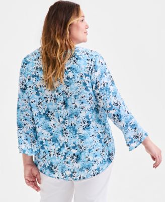 Plus Size Printed Pintucked Top