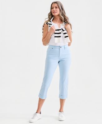 Women's Mid-Rise Curvy Capri Jeans