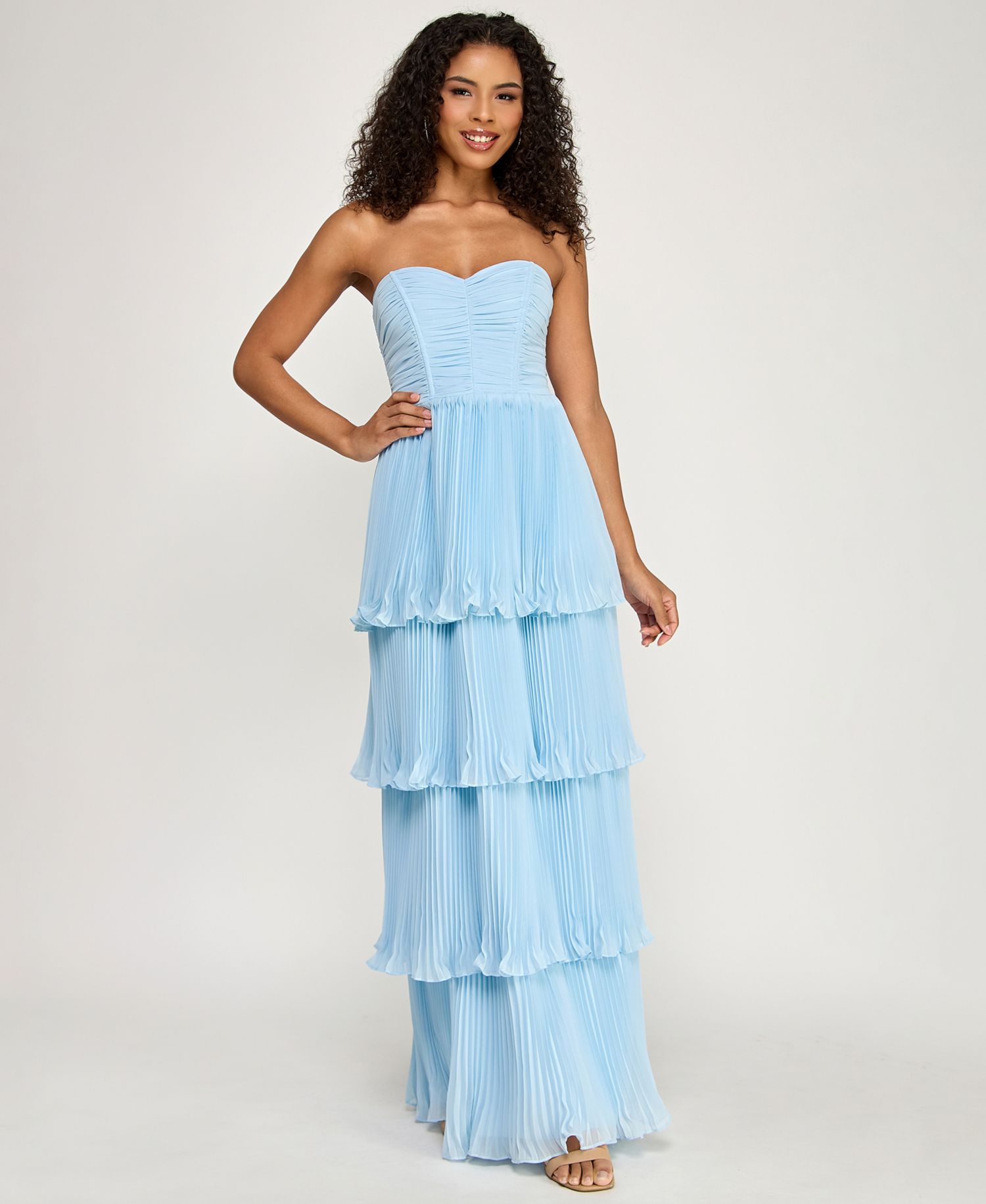 Juniors' Pleated Tiered Strapless Gown