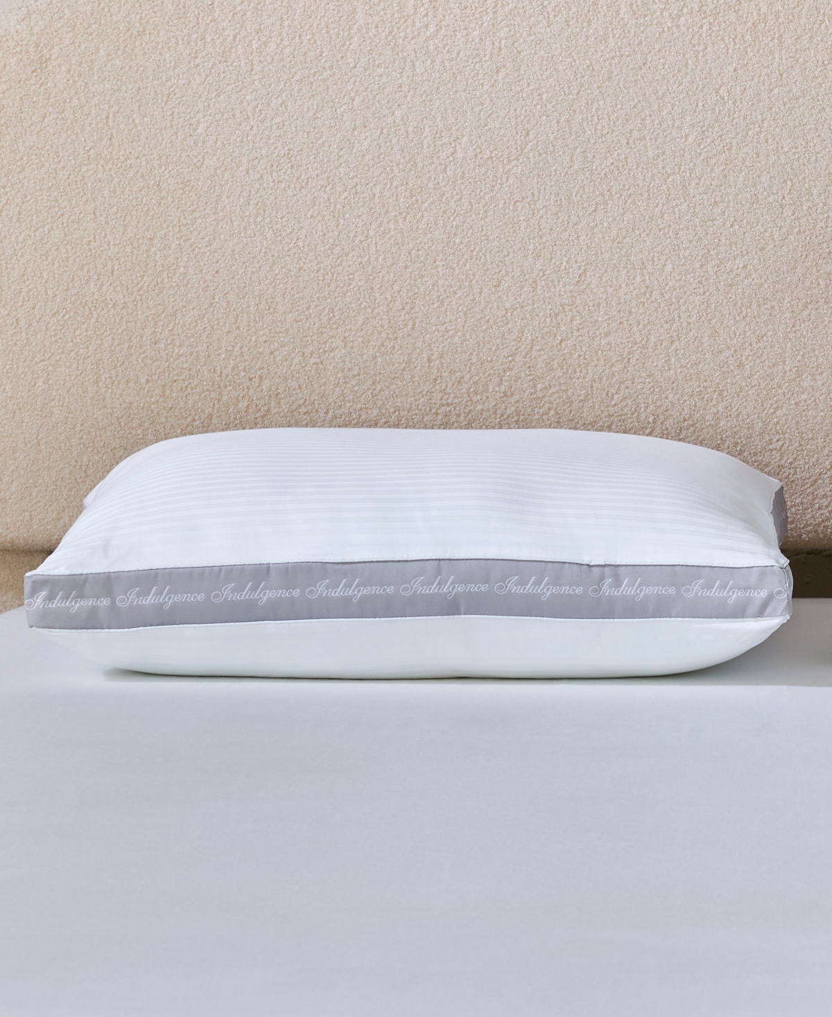 Indulgence by Isotonic 500-thread-count 100% Cotton Cover Side Sleeper Pillow