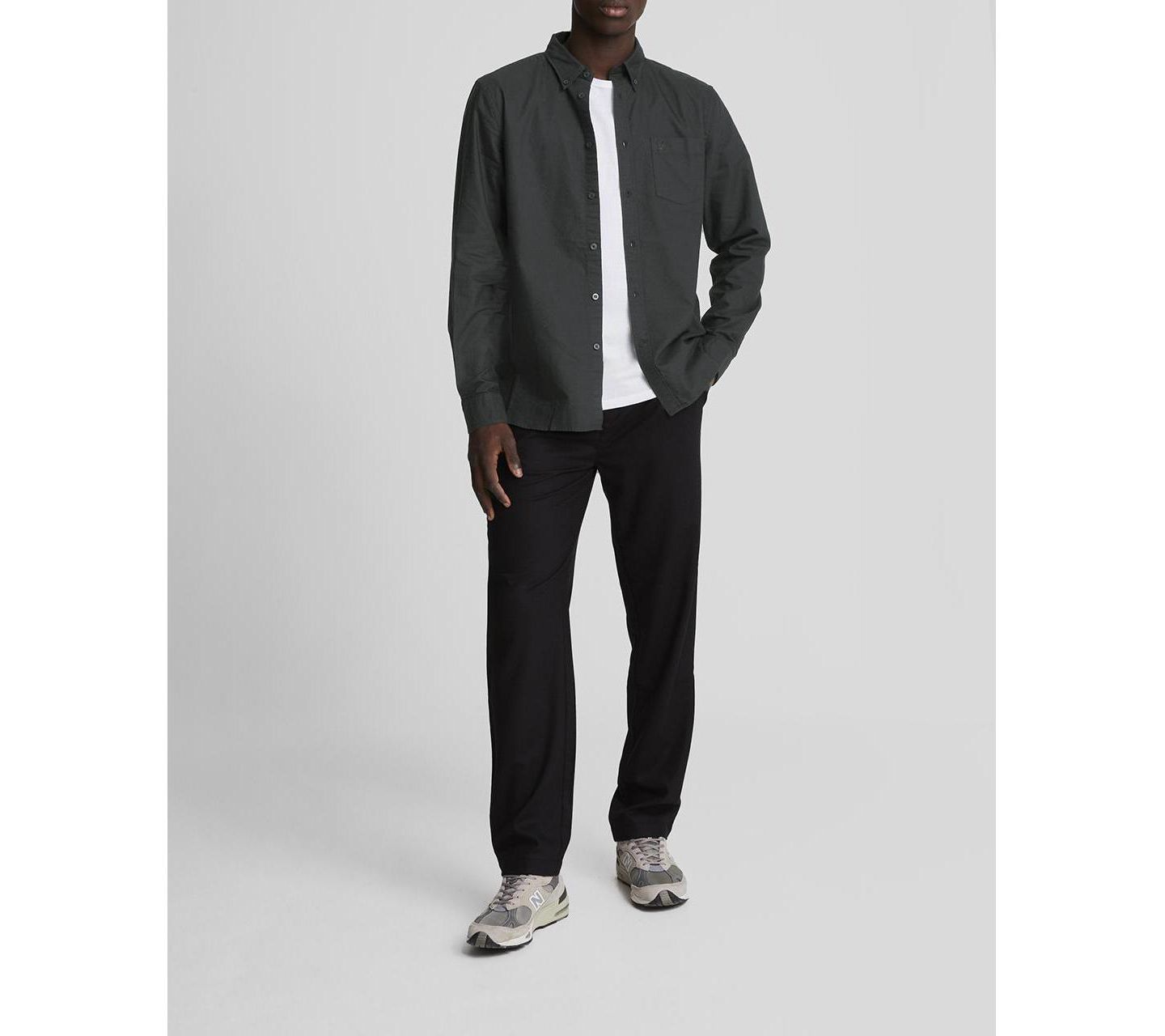 Мужская рубашка Lyle & Scott Tonal Eagle Plain Oxford, цвет: Угольно-чёрный — фото 8