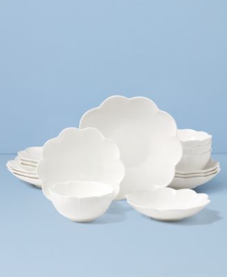 Studio 1414 Scallop 16-Pc. Dinnerware Set, Service for 4