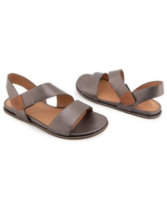 Women's Lottie Round Toe Flat Sandals