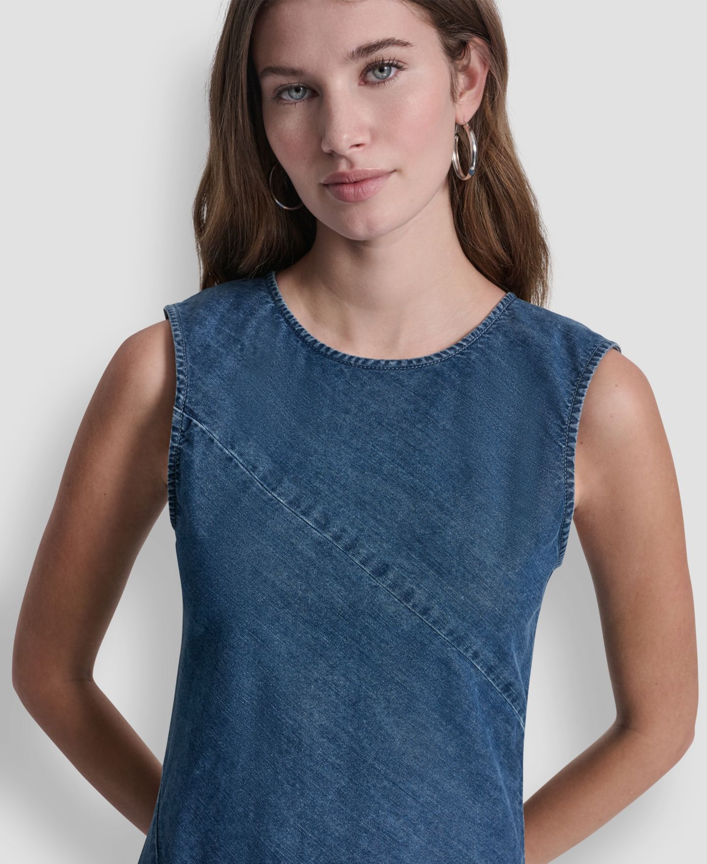 Женское платье DKNY Jeans Petite Sleeveless Crewneck Bias Cut, цвет: Journey — фото 4